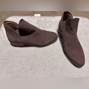 Lucky Brand Fahmida Taupe Fawn Ankle Suede Booties Size 6.5 6/12